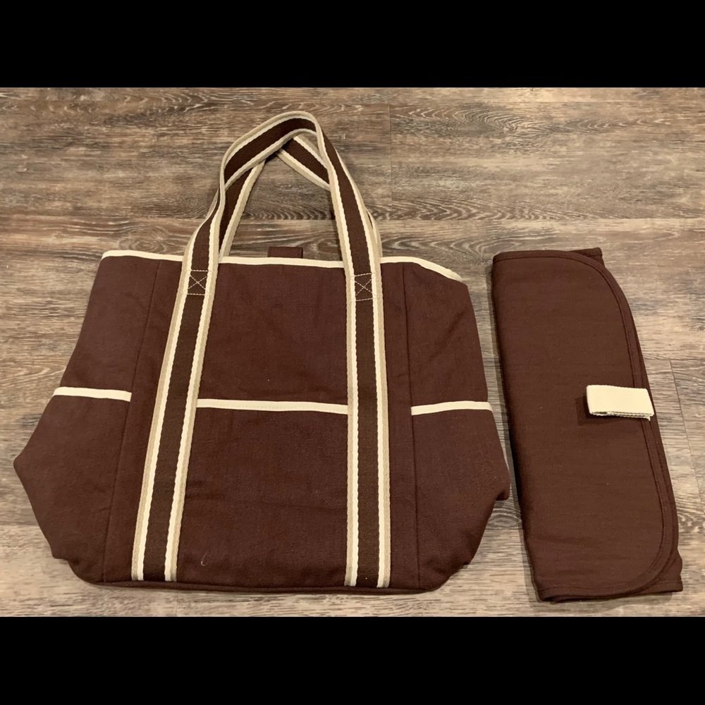 POTTERY BARN KIDS HARPER DIAPER TOTE/CHANGING PAD